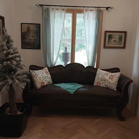 Zur Krone 4 Schlafzimmer Bis 6 Pers Apartment