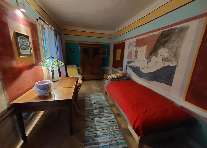 Zur Krone 4 Schlafzimmer Bis 6 Personen Daire Neuburg an der Kammel